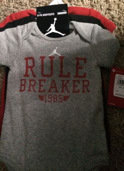 JORDAN 3-PK Bodysuit *NO BLUFFS*