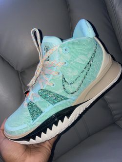 Nike Kyrie 7 Copa