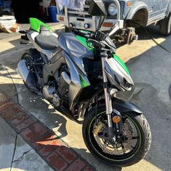 2014 Kawasaki Z1000 For Sale