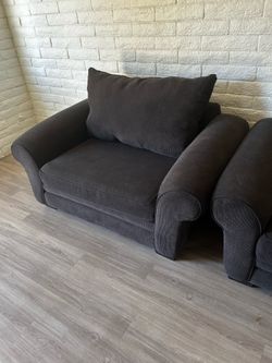 2 couches cheap for limited time