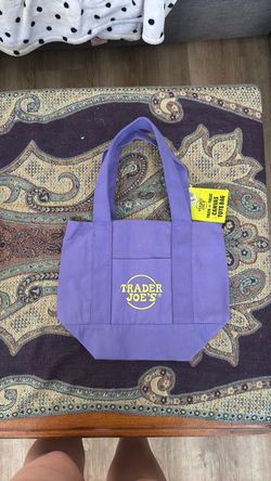 Brand new trader joe’s mini tote!