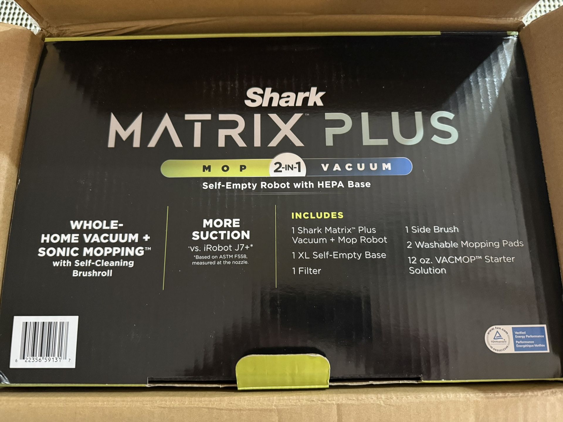 Like New Slightly used Shark Matrix Plus 2 In 1 Vacuum Mop Robot