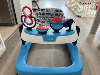 baby walking trainer