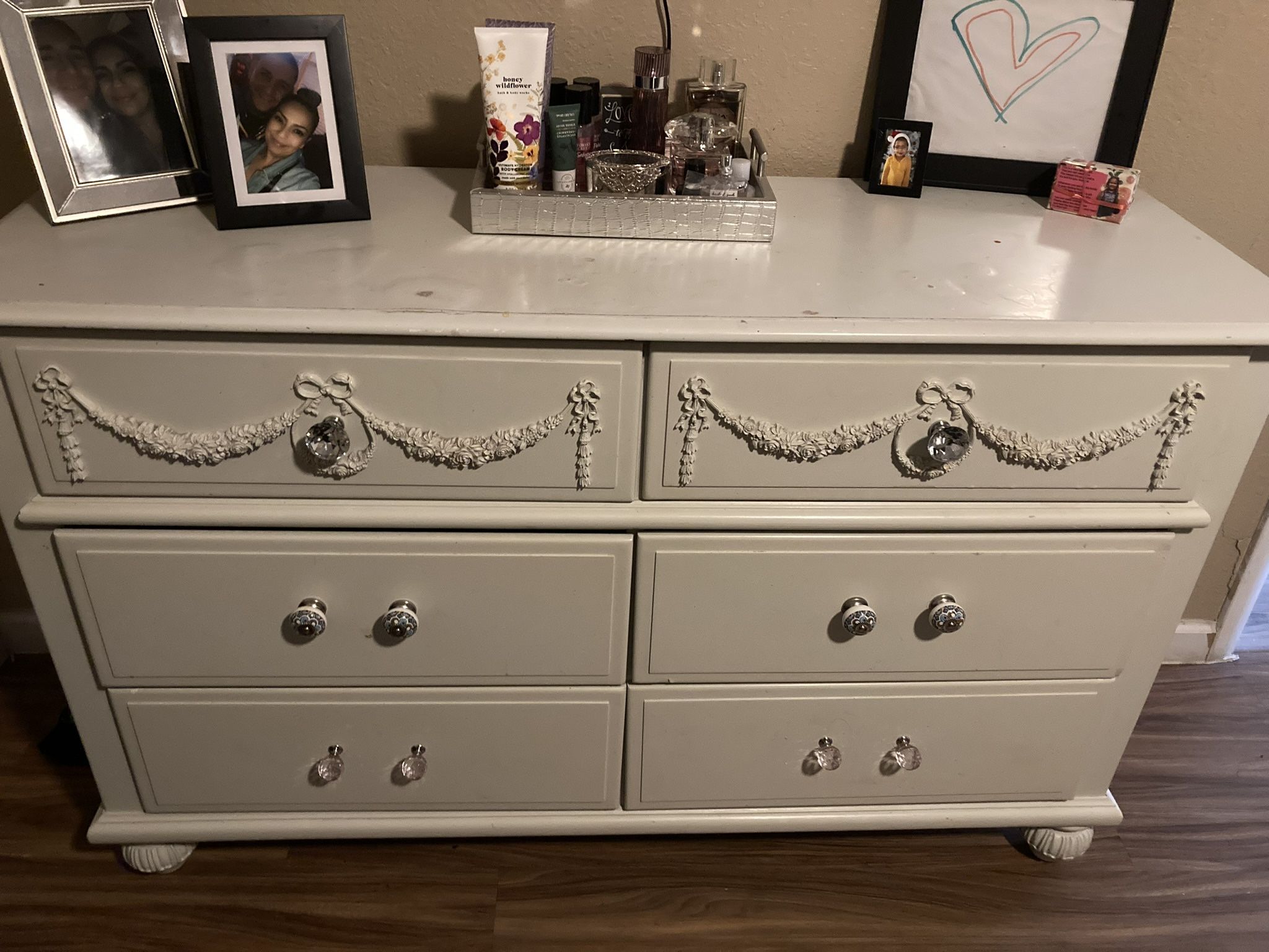 Free Dresser