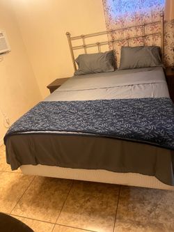 Queen bed