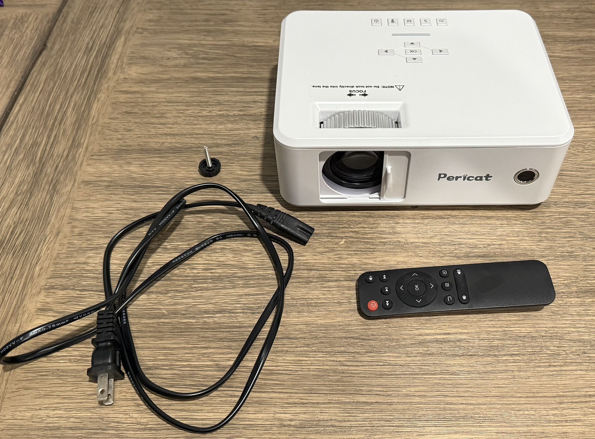 Projector - Pericat White