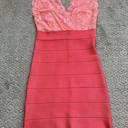 Women’s Bebe Pink V Neck Lace Top with Bandage Skirt Dress - Size Small