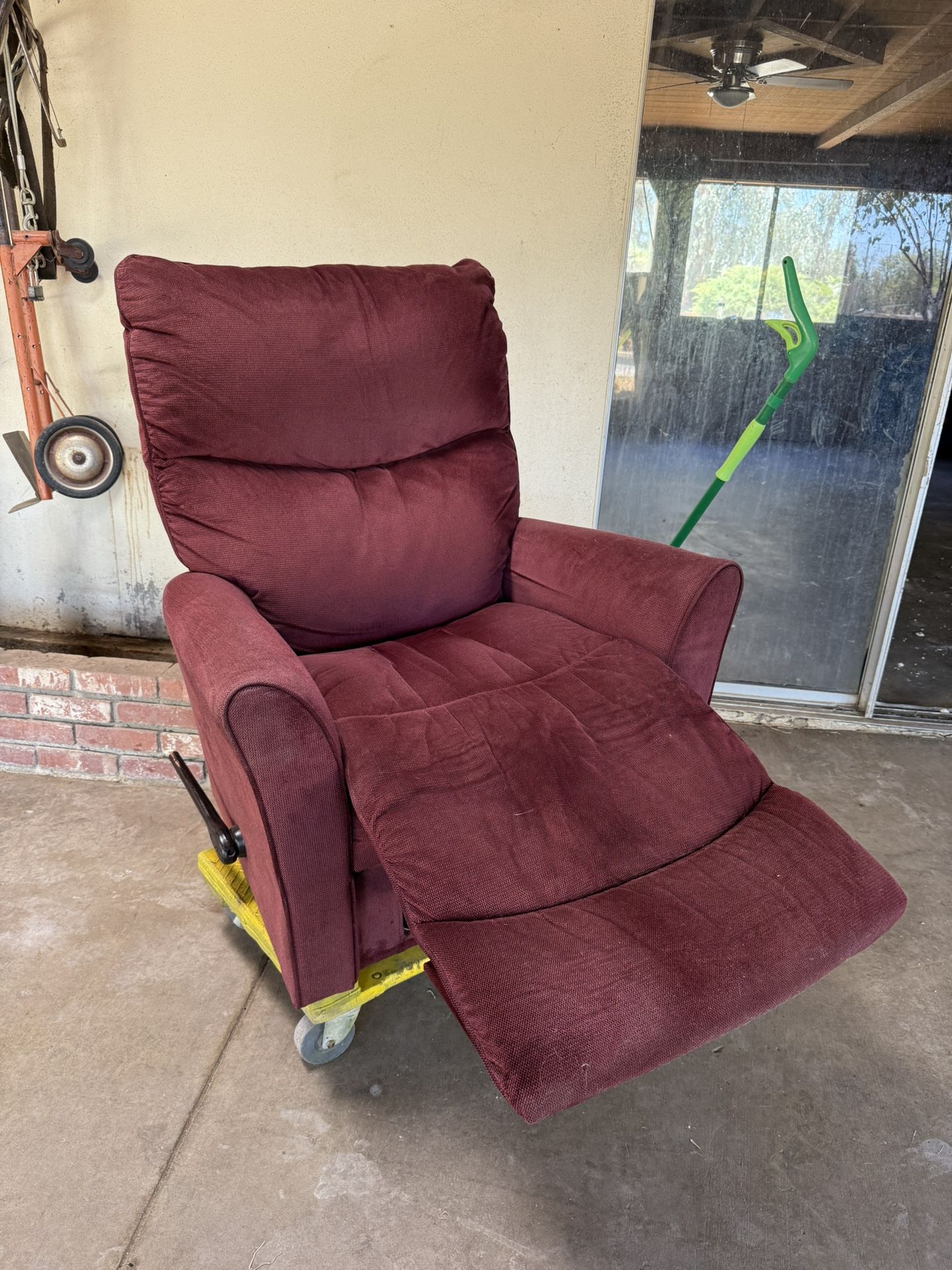 La-Z-Boy Morrison Reclina-Rocker Chair
