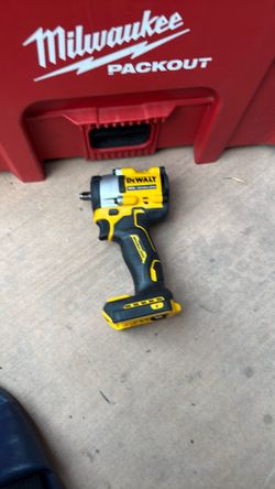 Dewalt atomic Brushless (3/8) compact wrench (cat no. DCF923) (NEW)