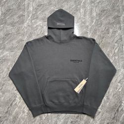 🖤 Fear of God Essentials Hoodie – Black (Stretch Limo)