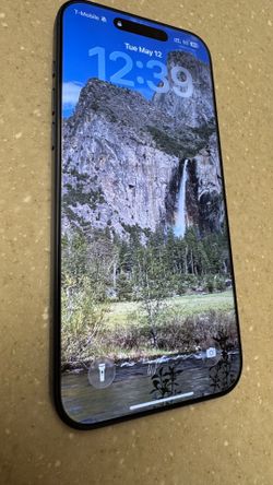 Unlocked iPhone 17 Pro Max