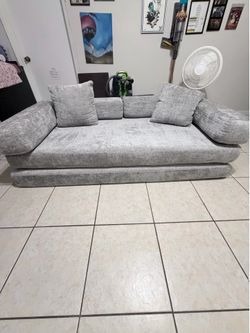 Boneless couch