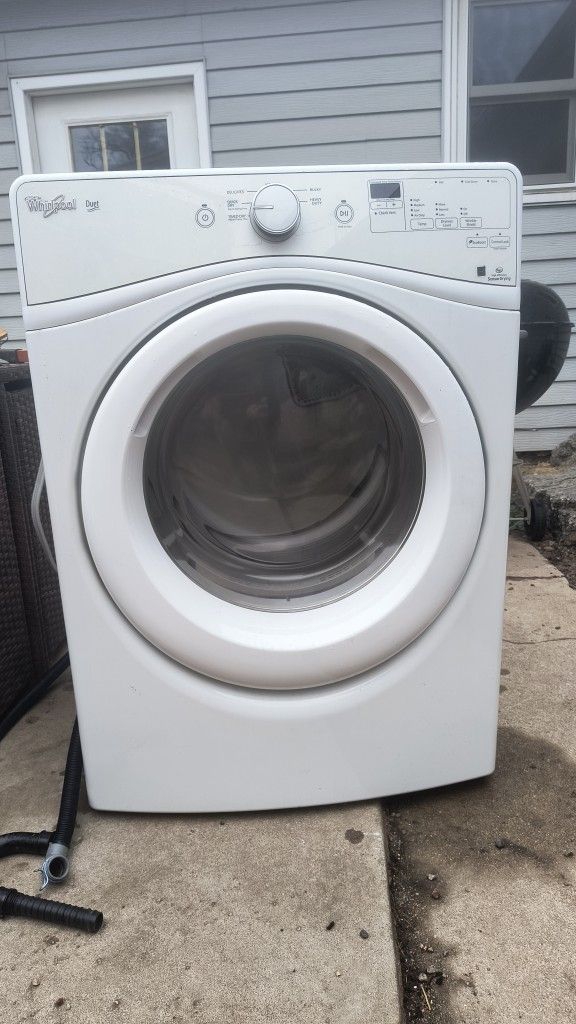 Whirlpool Stackable Washer Dryer 