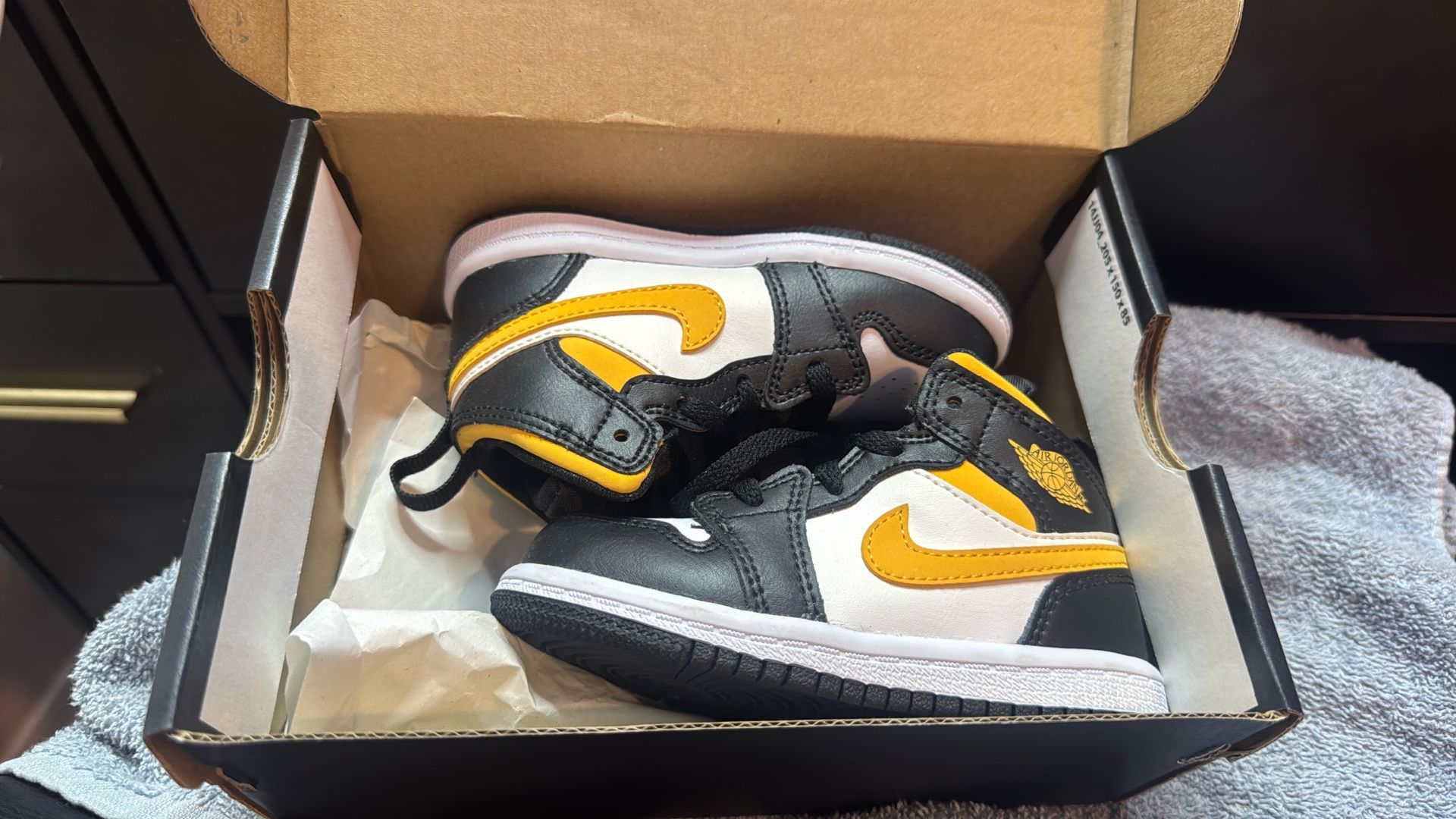 Toddler Jordan 1 