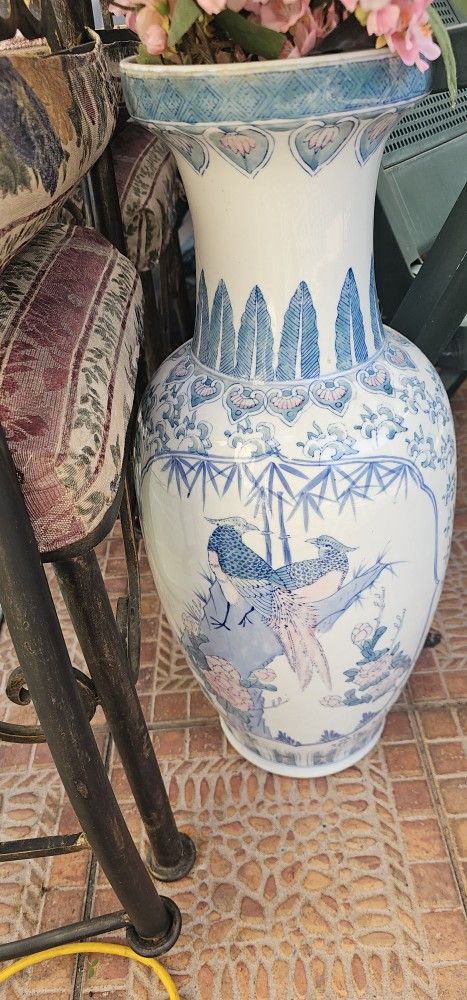 πΏ Large Blue & White Porcelain Floor Vase β Birds & Bamboo πΏ