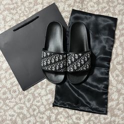 Christian Dior Men’s Slides $65 **READ DESCRIPTION**