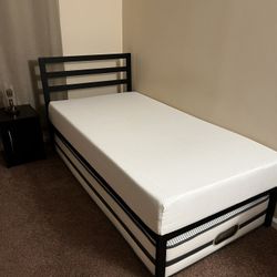 Twin Memory Foam Mattress 