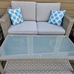 Outdoor Love Seat With Table
