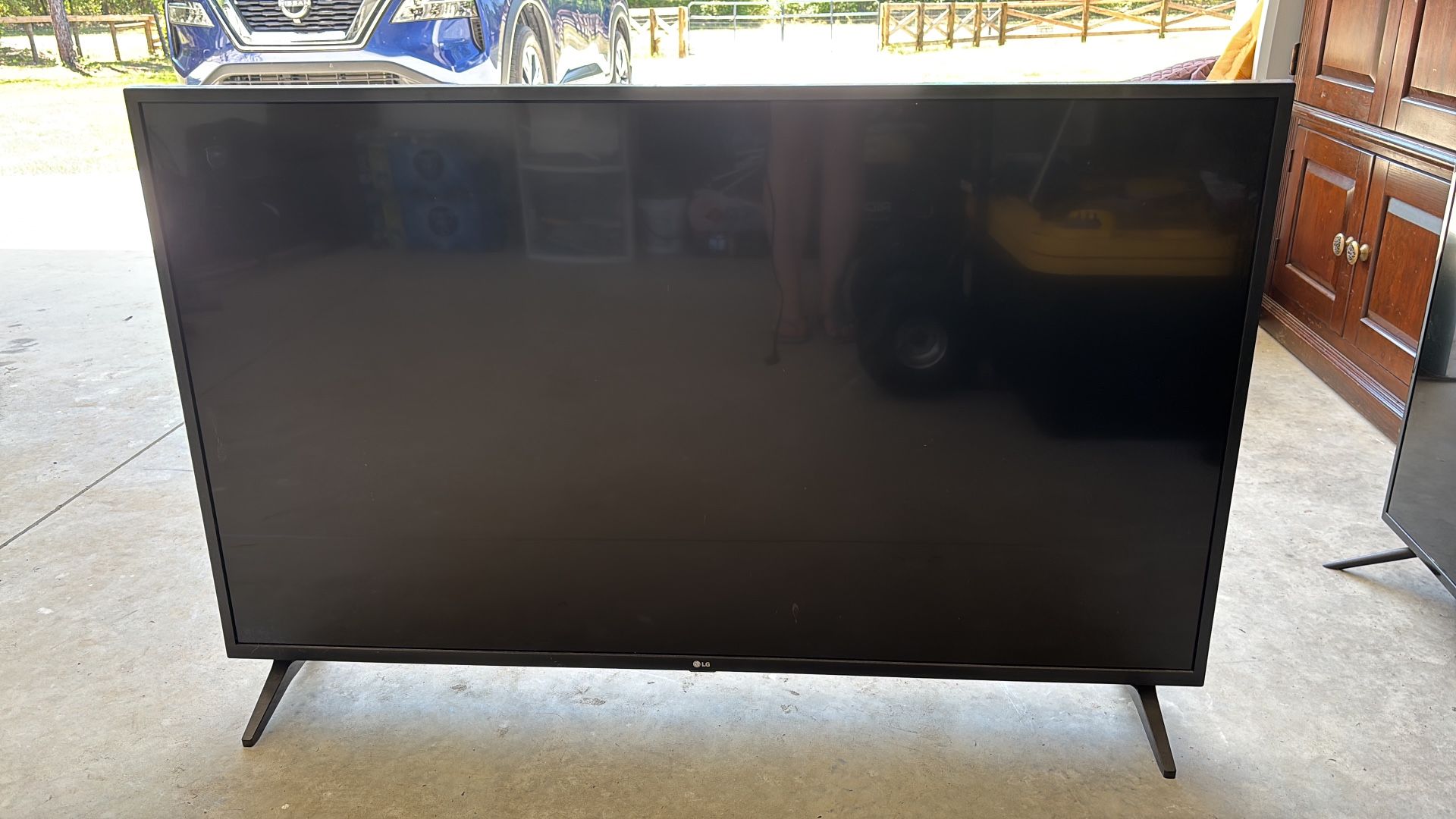 TV LG 44 1/2 Inches