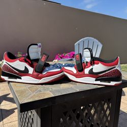 Size 10 Nike Air Jordan Legacy 312 Low Chicago Red White Black CD7069-116