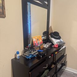 And Dresser MMirror