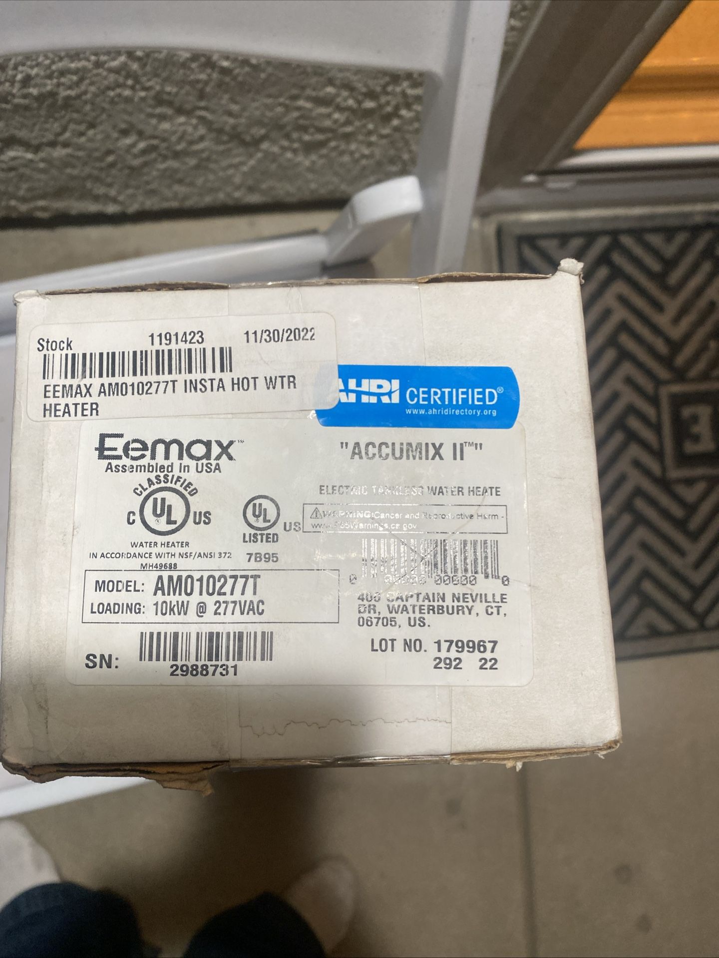 EEMAX AM010277T INSTA HOT WATER TANKLESS WATER HEATER 