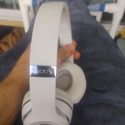 Beats Solo 3 Head Set