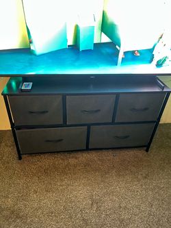 Dresser