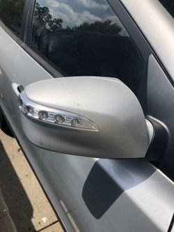 Hyundai Tucson mirror assembly