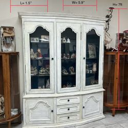 White Hutch