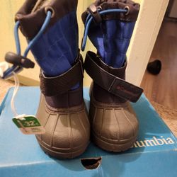 Toddler Snow Boots $20 