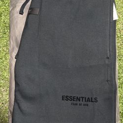 Essential shorts(NEW)