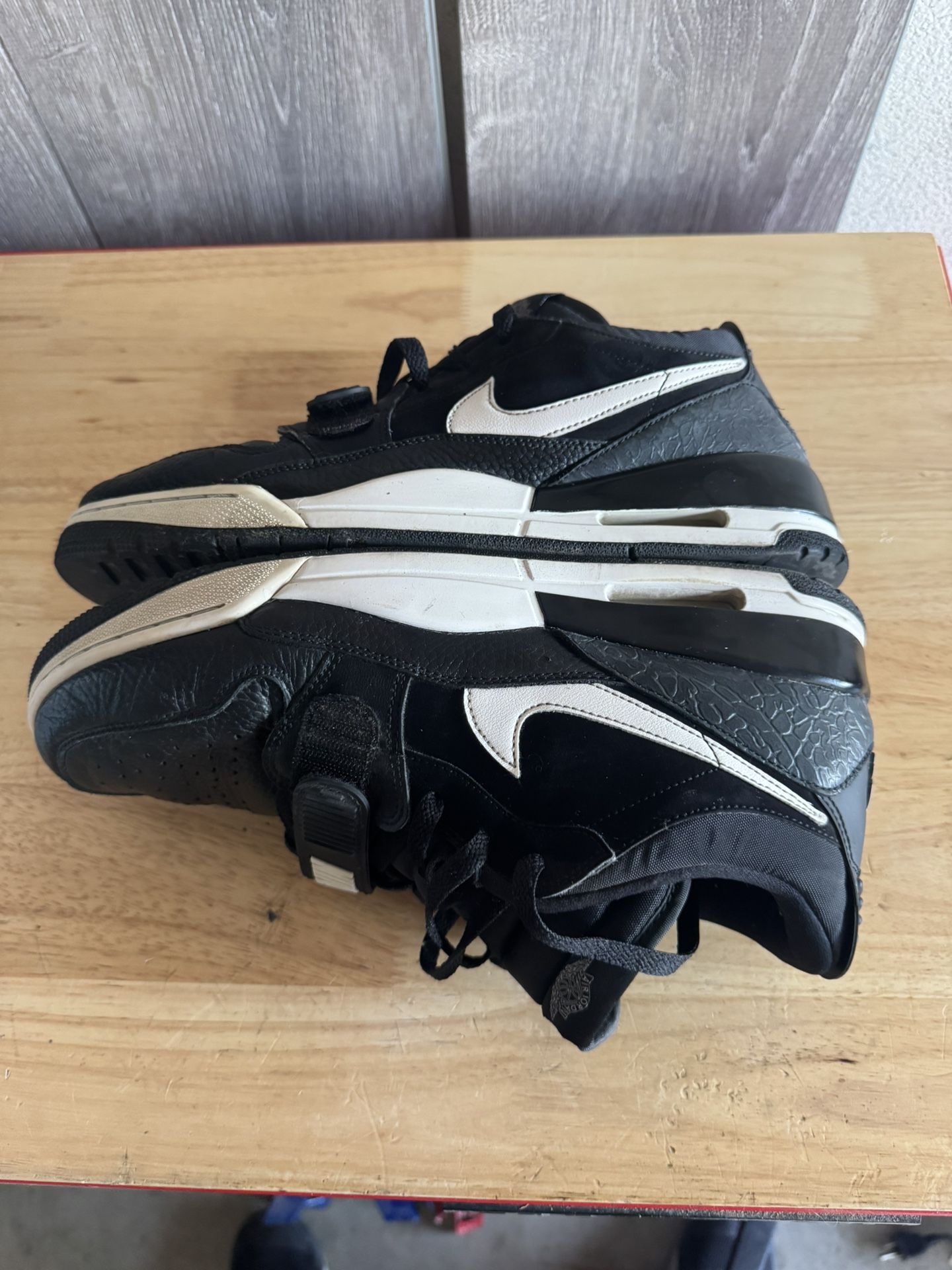 Nike Air Jordan (Size: 11)