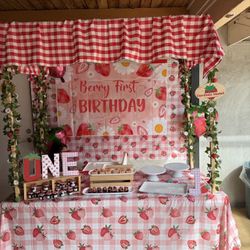 Berry First Birthday Strawberry Decorations 