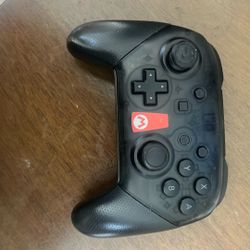 Nintendo Switch Pro Controller 