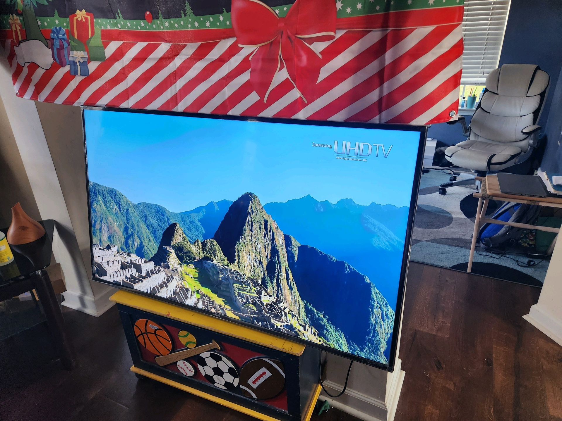 Samsung 55” TV.