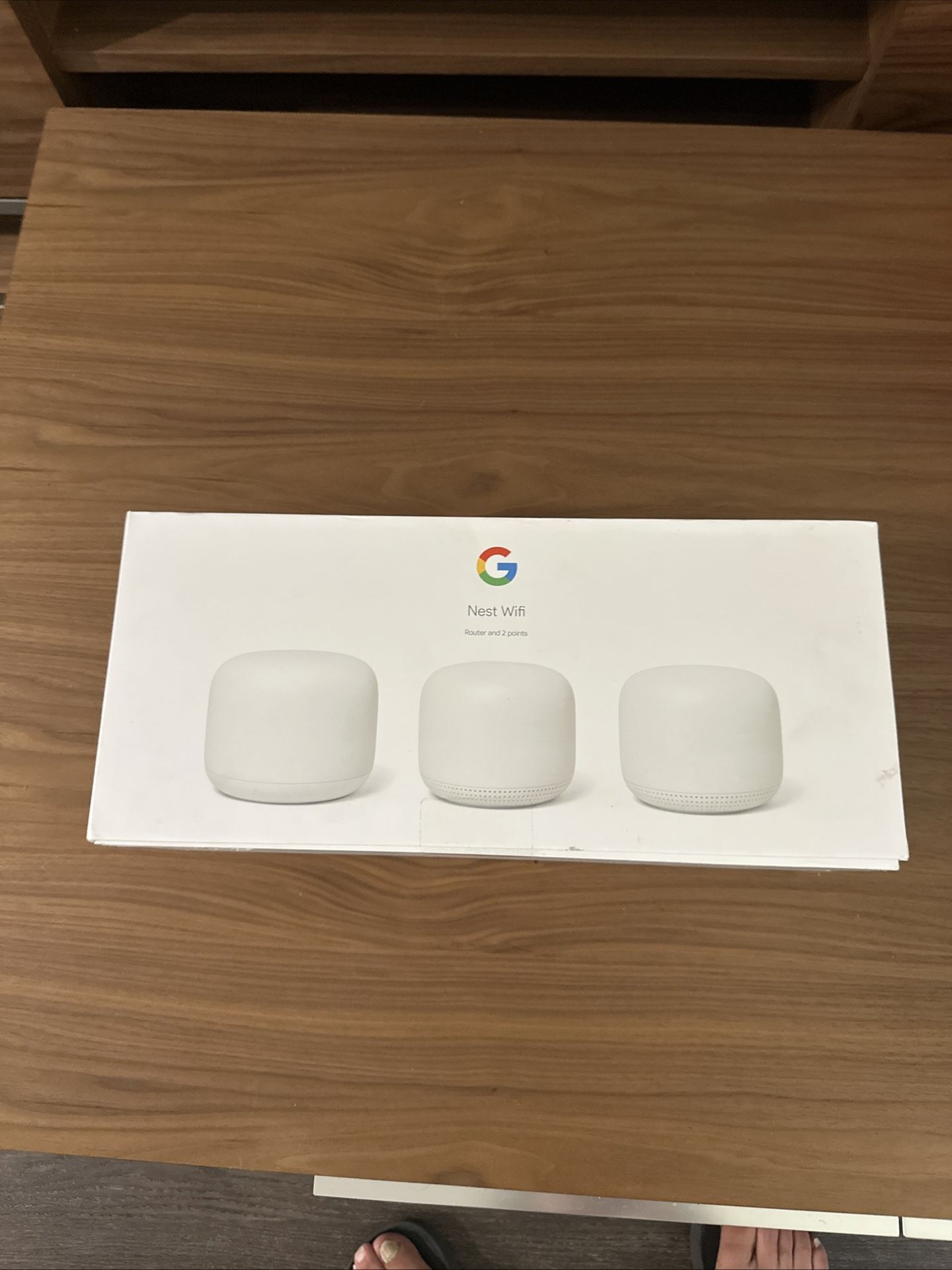 google nest wifi router and 2 points NEW