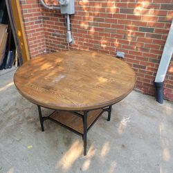 Round Dining Table 
