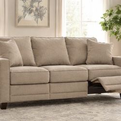 LA-Z-BOY MAKENNA DUO POWER SOFA