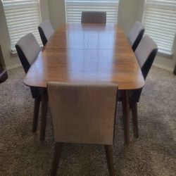 Dining Table | Kitchen Table 
