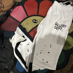 Gallery Dept Sweats