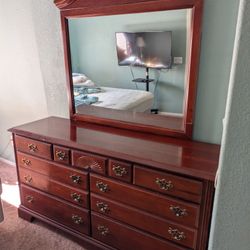 Wood Dresser w/mirror and nightstand
