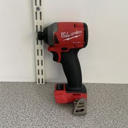 Milwaukee 1/4” Hex Impact Driver 