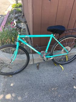 Old Diamondback bike.