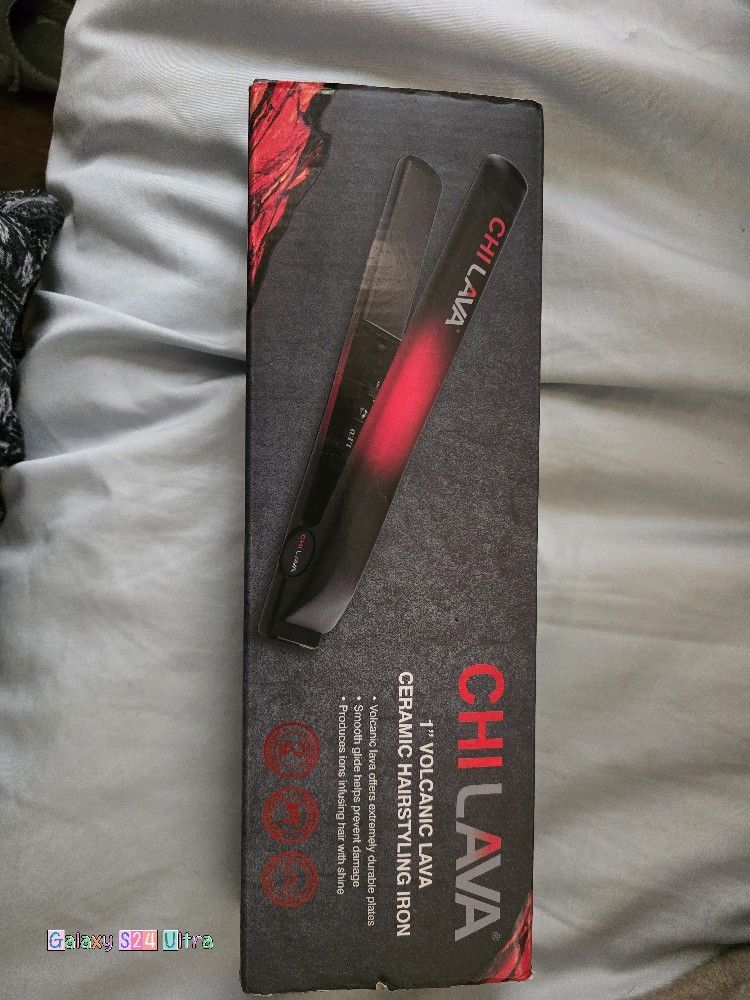 CHI LAVA CERAMIC HAIRSTYLING IRON