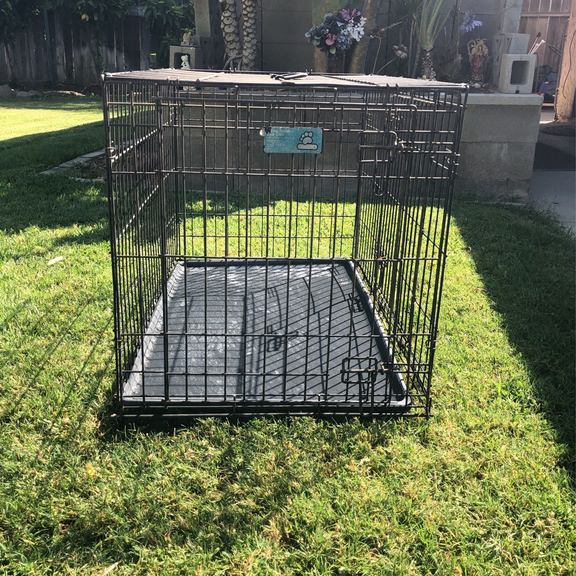 Dogs Double Door Crate