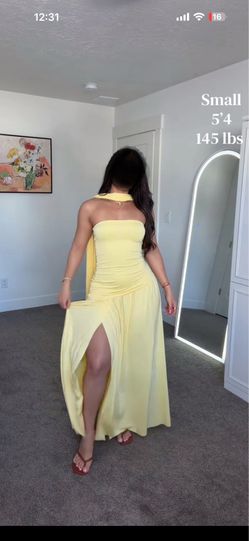 Apricot yellow dress size SMALL