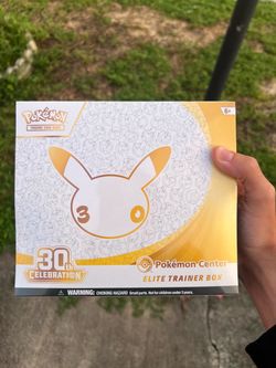 Pokémon TCG 30th Celebration Elite Trainer Box