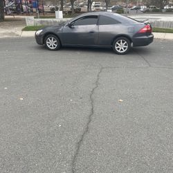 2005 Honda accord
