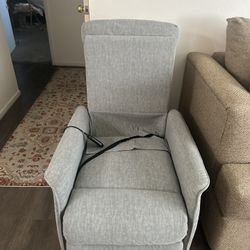 Recliner 